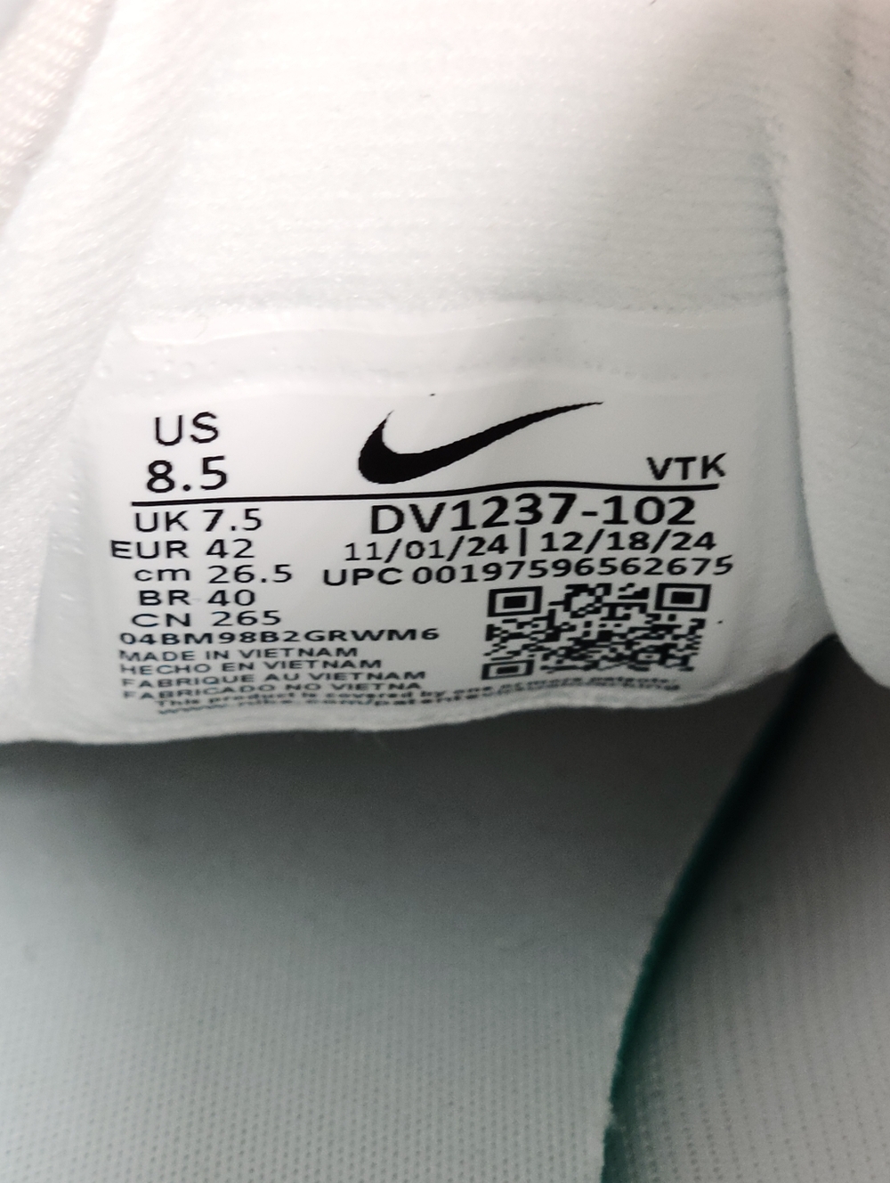 Nike Motiva White Pure Platinum Men 8.5 Women 10 NEW - Picture 7 of 7